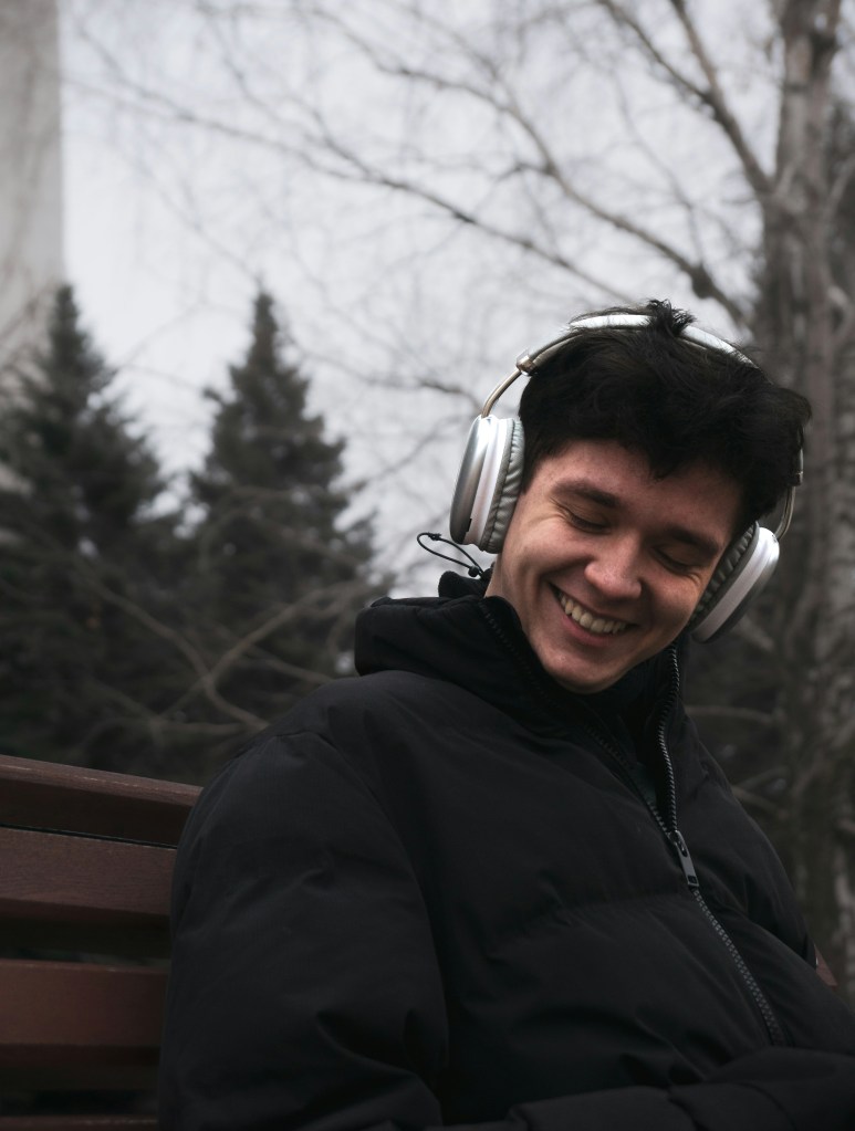 Top 5 der meistgehörten Hörbücher 2025 bei Audible